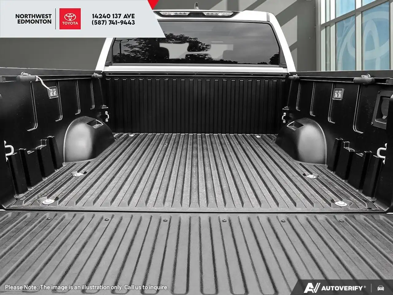 Toyota Tundra снимка Toyota Tundra
