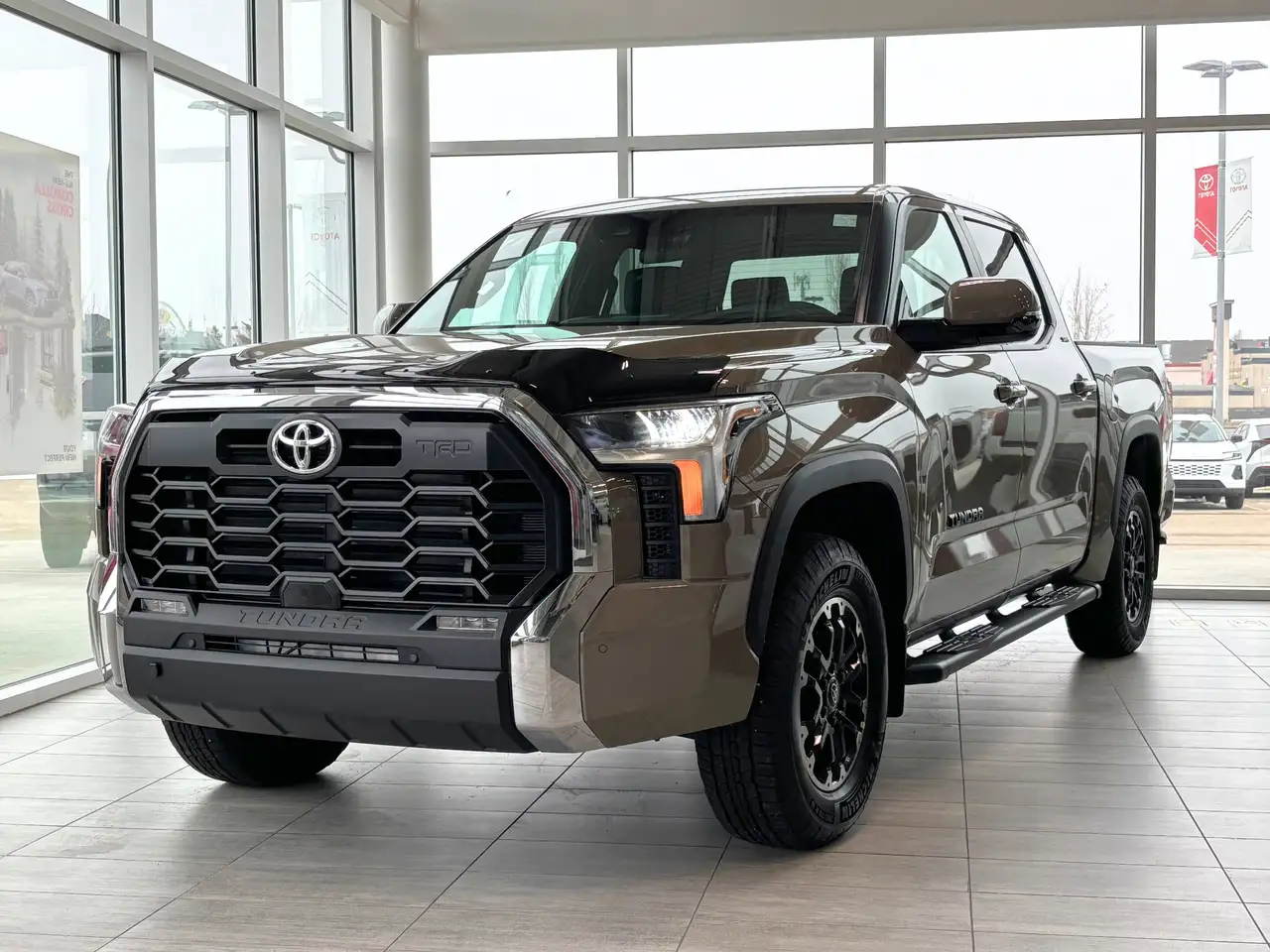 Toyota Tundra снимка Toyota Tundra
