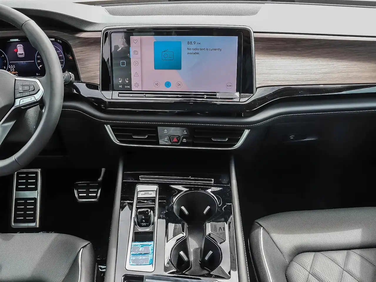 Volkswagen Atlas снимка Volkswagen Atlas