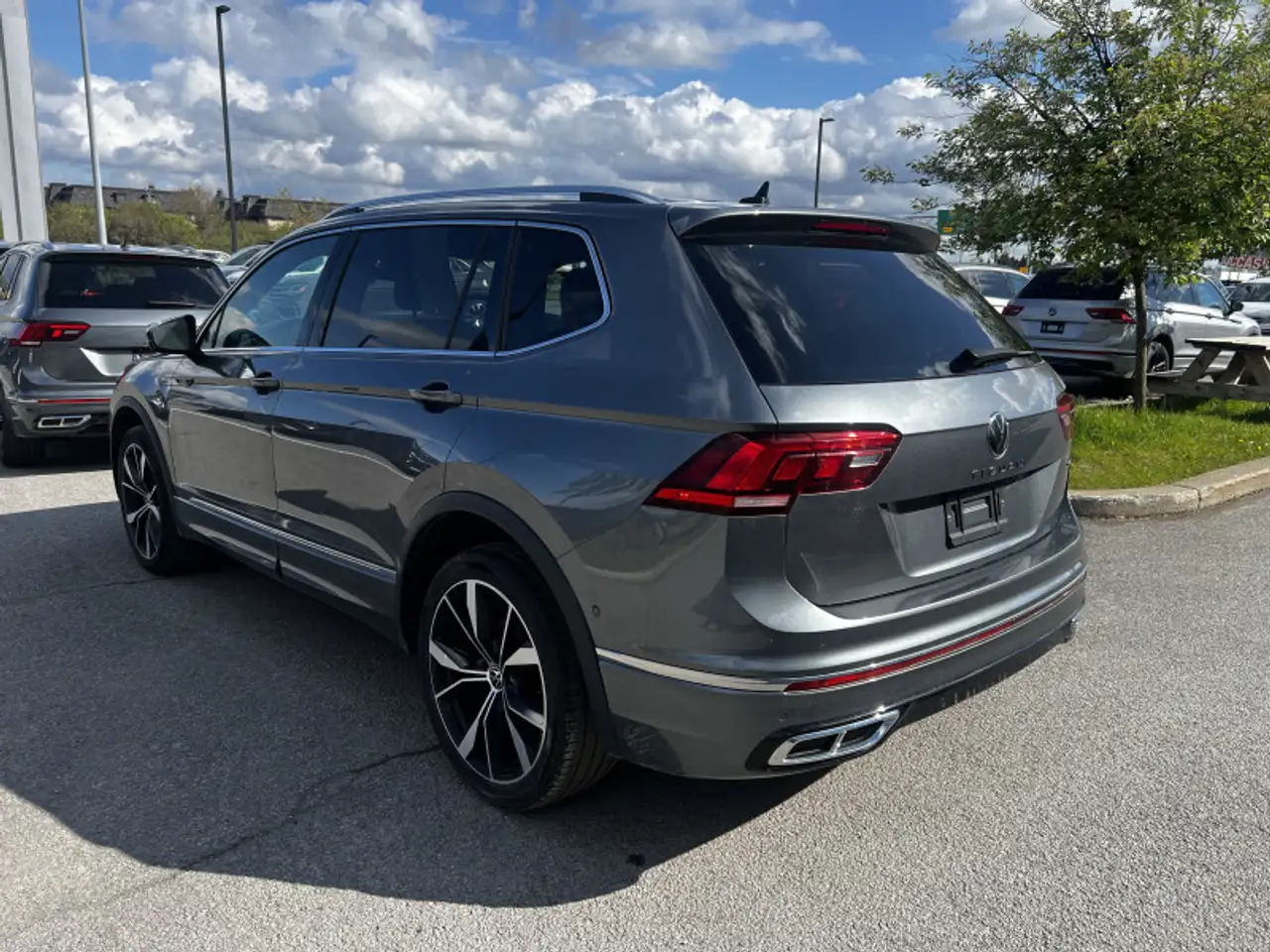 Volkswagen Tiguan снимка Volkswagen Tiguan