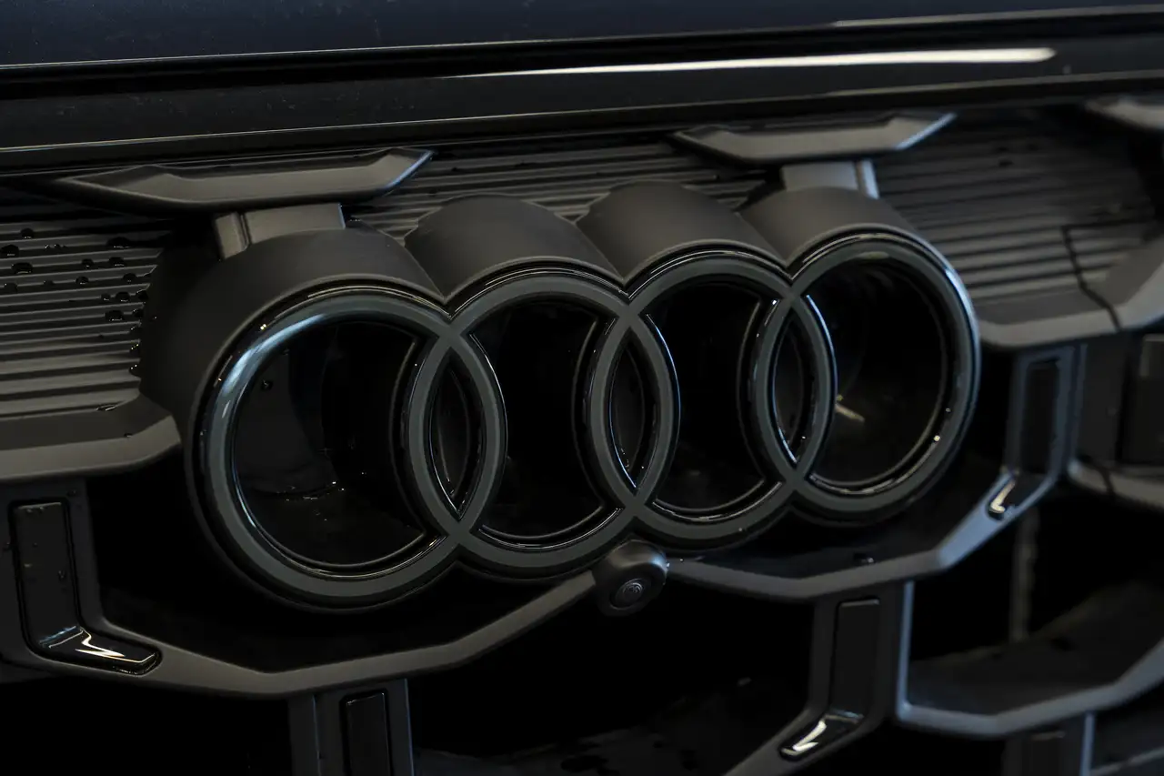 Audi SQ7 photo Audi SQ7