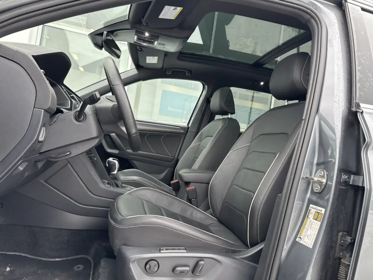 Volkswagen Tiguan снимка Volkswagen Tiguan