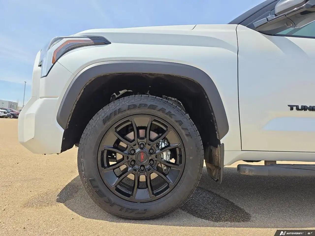 Toyota Tundra снимка Toyota Tundra