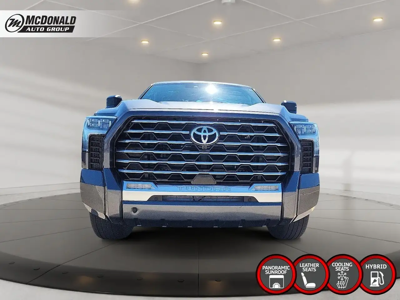 Toyota Tundra снимка Toyota Tundra