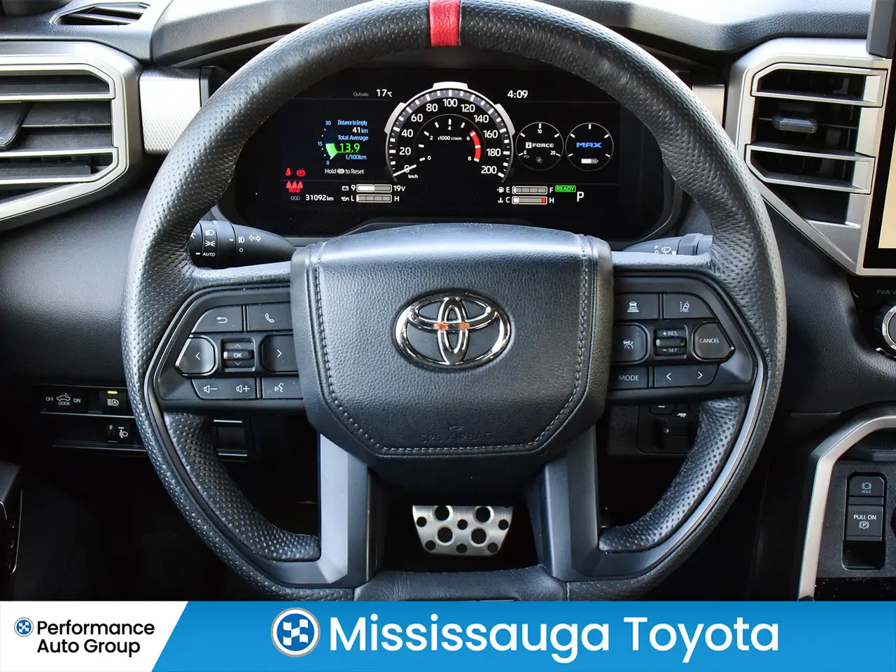 Toyota Tundra снимка Toyota Tundra