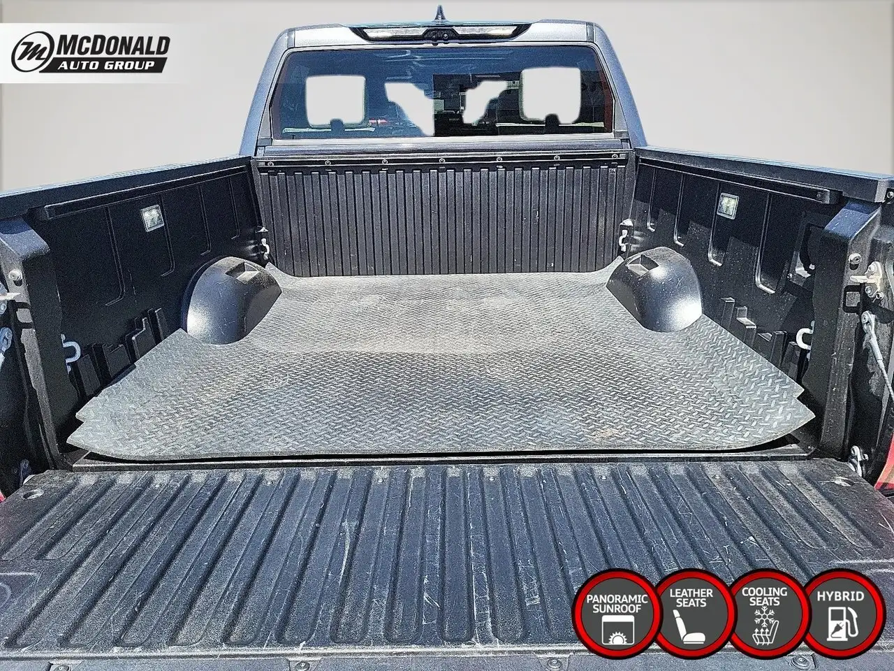 Toyota Tundra снимка Toyota Tundra