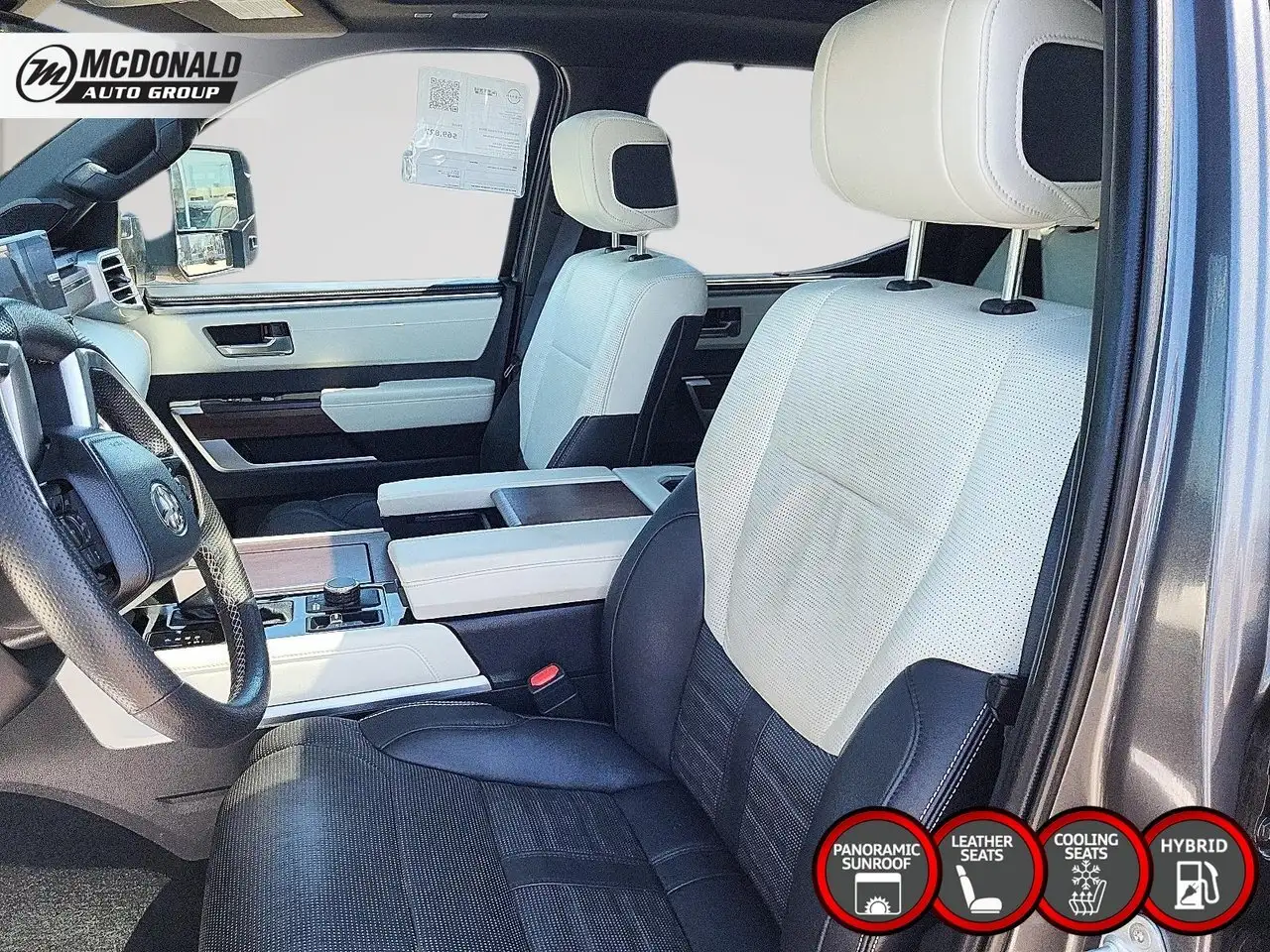 Toyota Tundra снимка Toyota Tundra