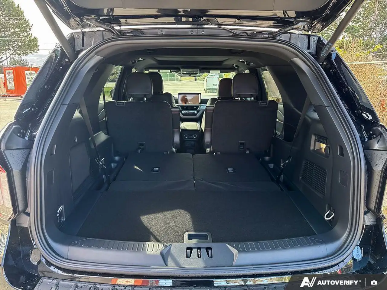 Ford Explorer photo Ford Explorer