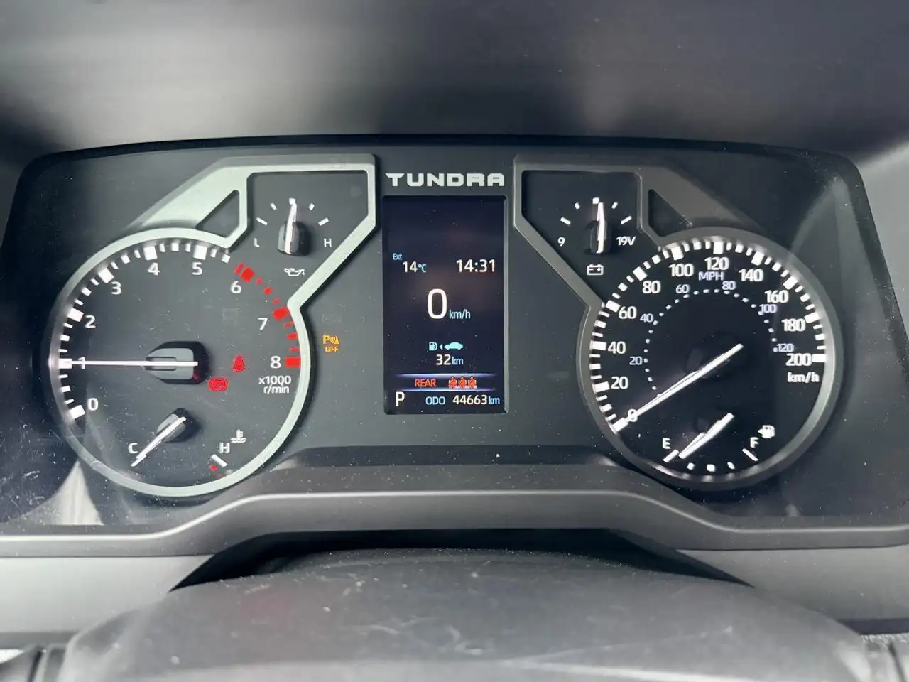 Toyota Tundra photo Toyota Tundra
