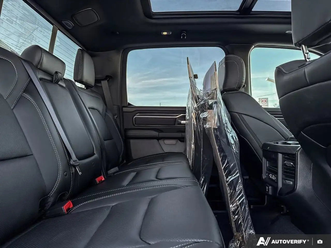 RAM 1500 fotografie RAM 1500
