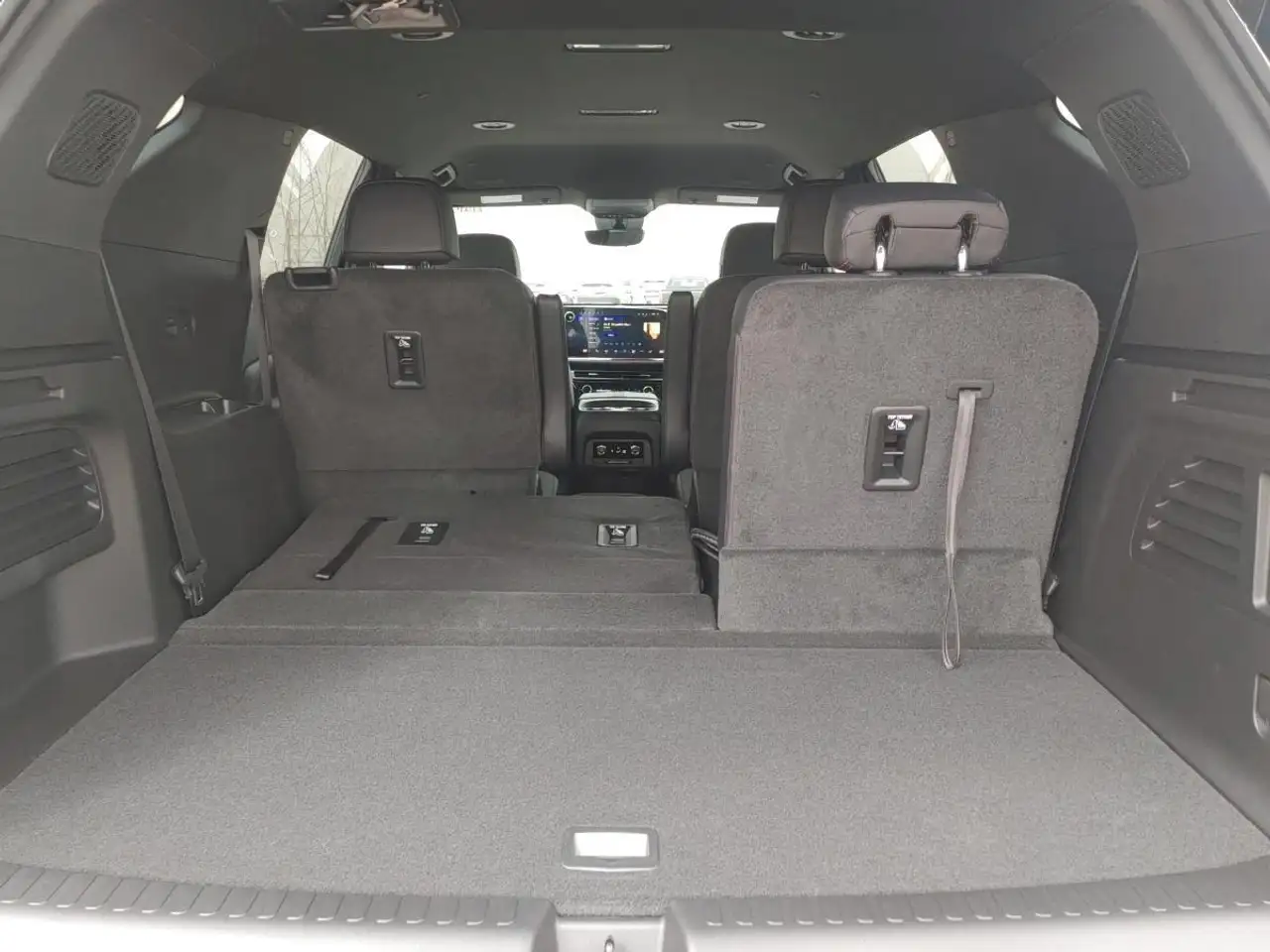Chevrolet Traverse снимка Chevrolet Traverse