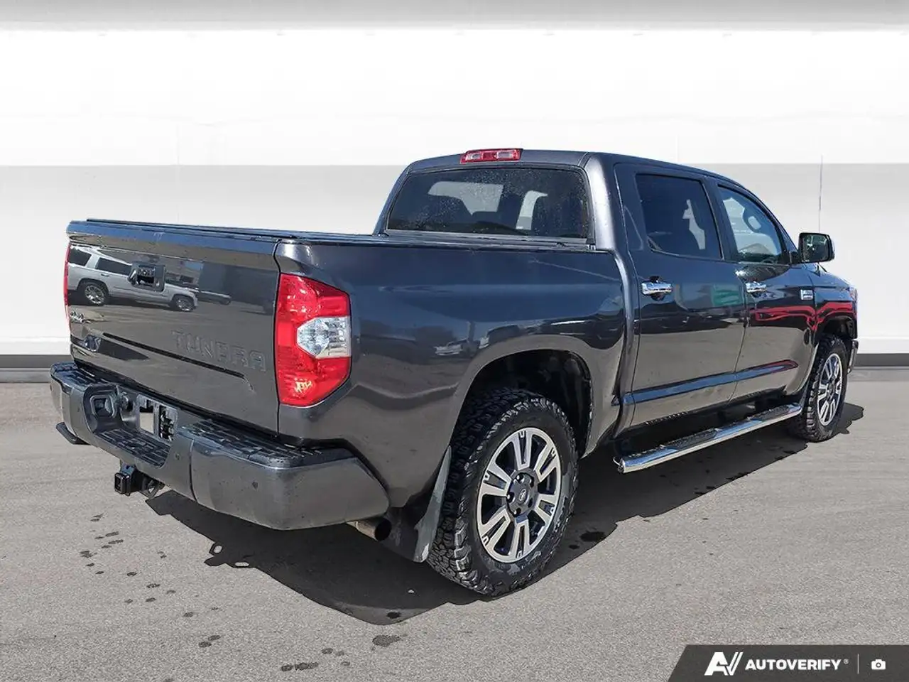 Toyota Tundra снимка Toyota Tundra