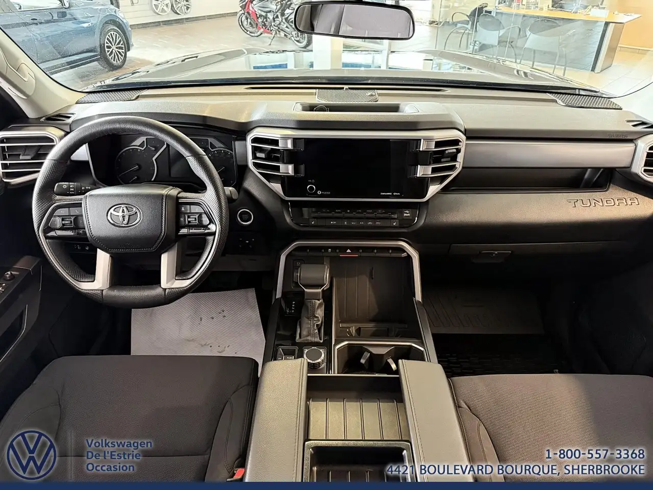 Toyota Tundra снимка Toyota Tundra