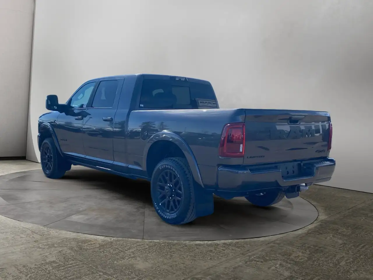 RAM 3500 снимка RAM 3500