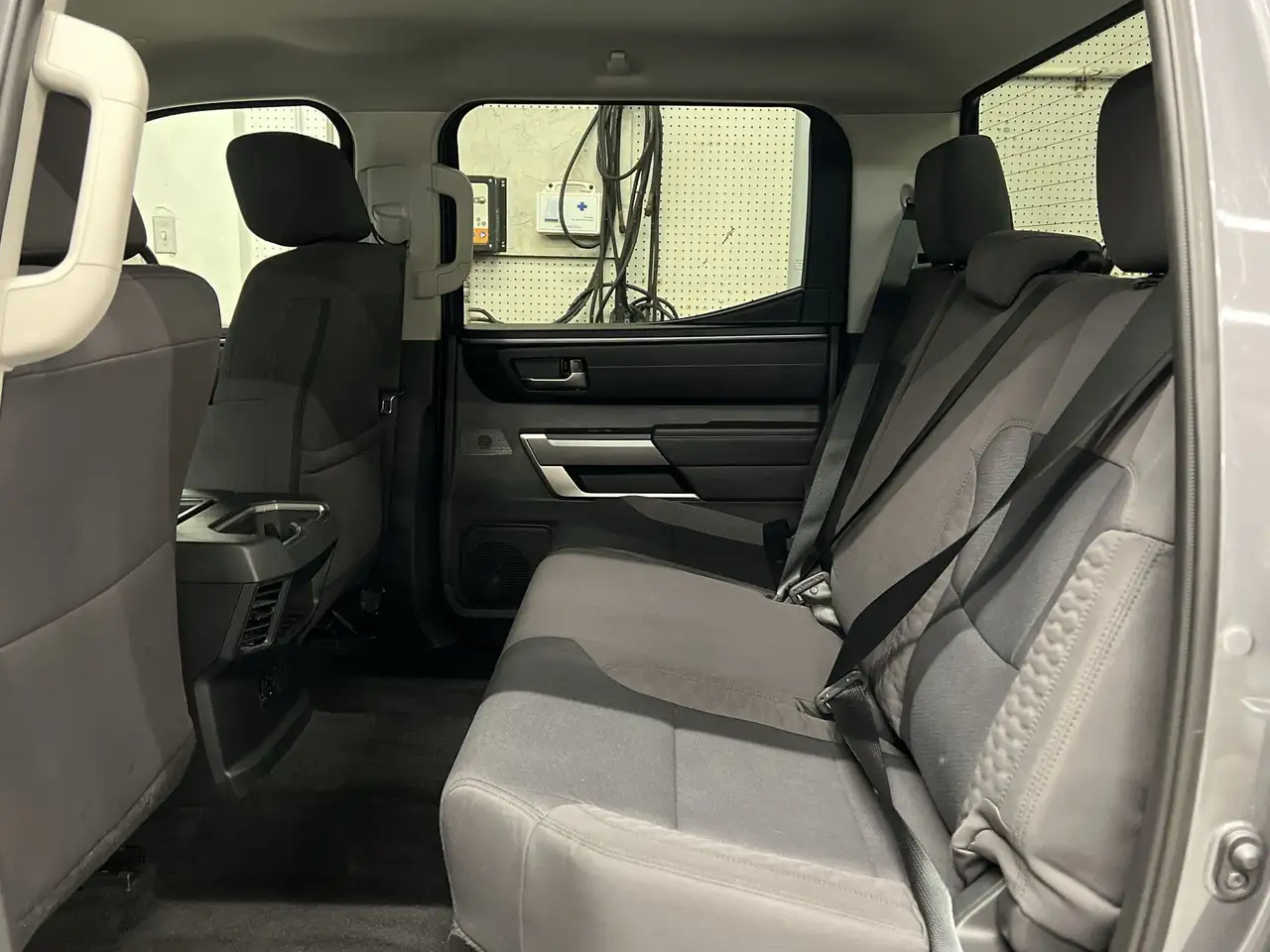 Toyota Tundra снимка Toyota Tundra