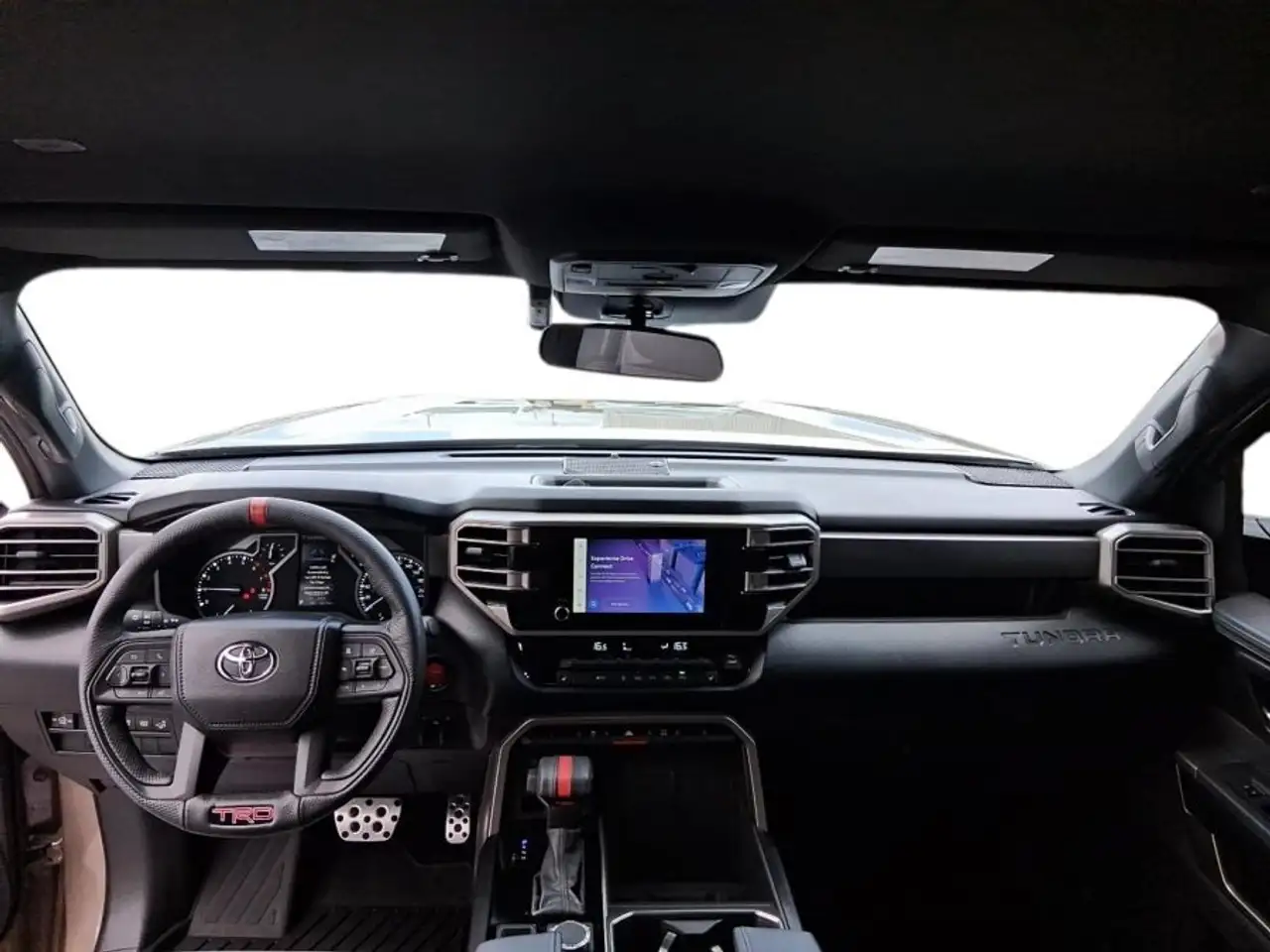 Toyota Tundra снимка Toyota Tundra