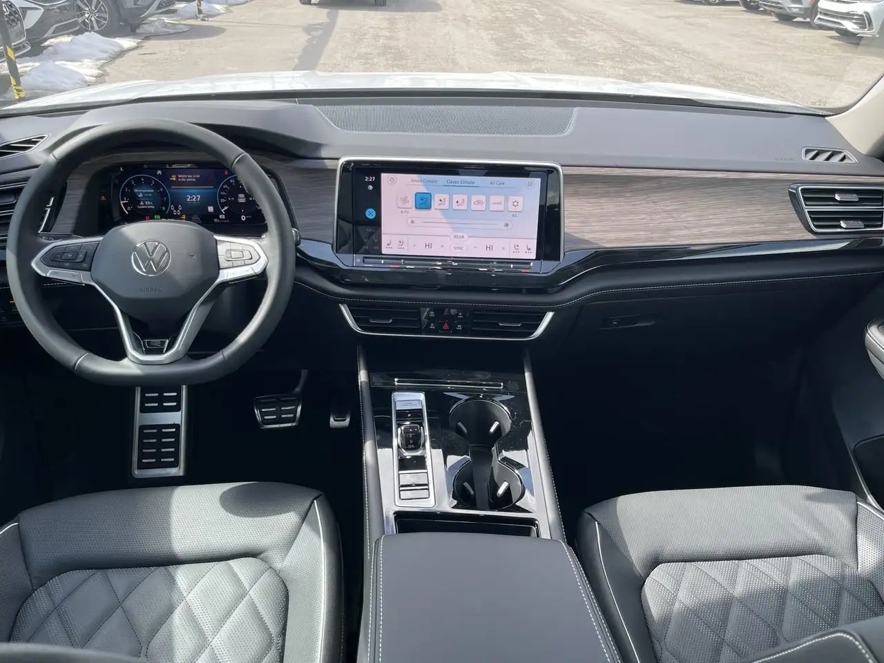 Volkswagen Atlas снимка Volkswagen Atlas
