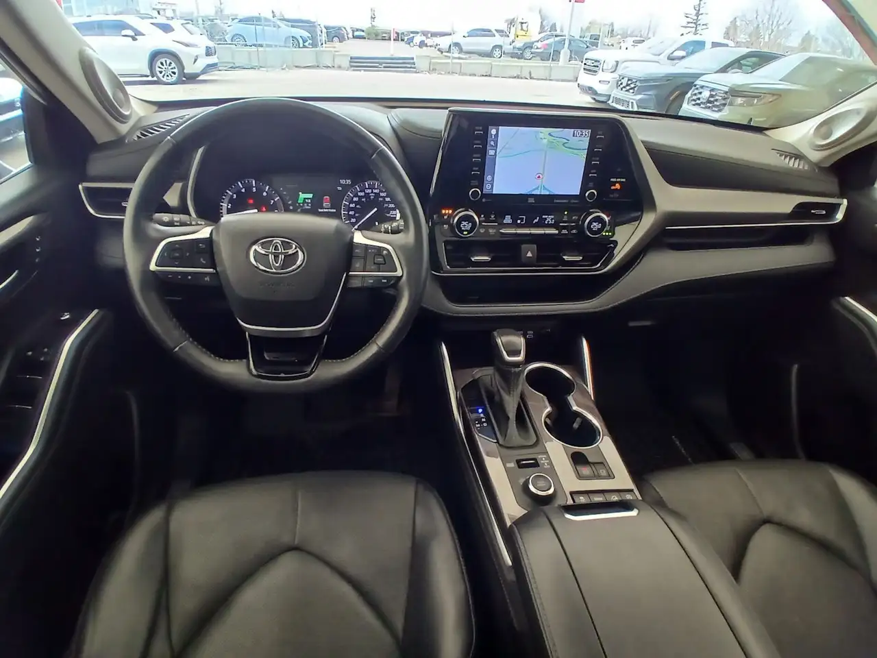 Toyota Highlander photo Toyota Highlander