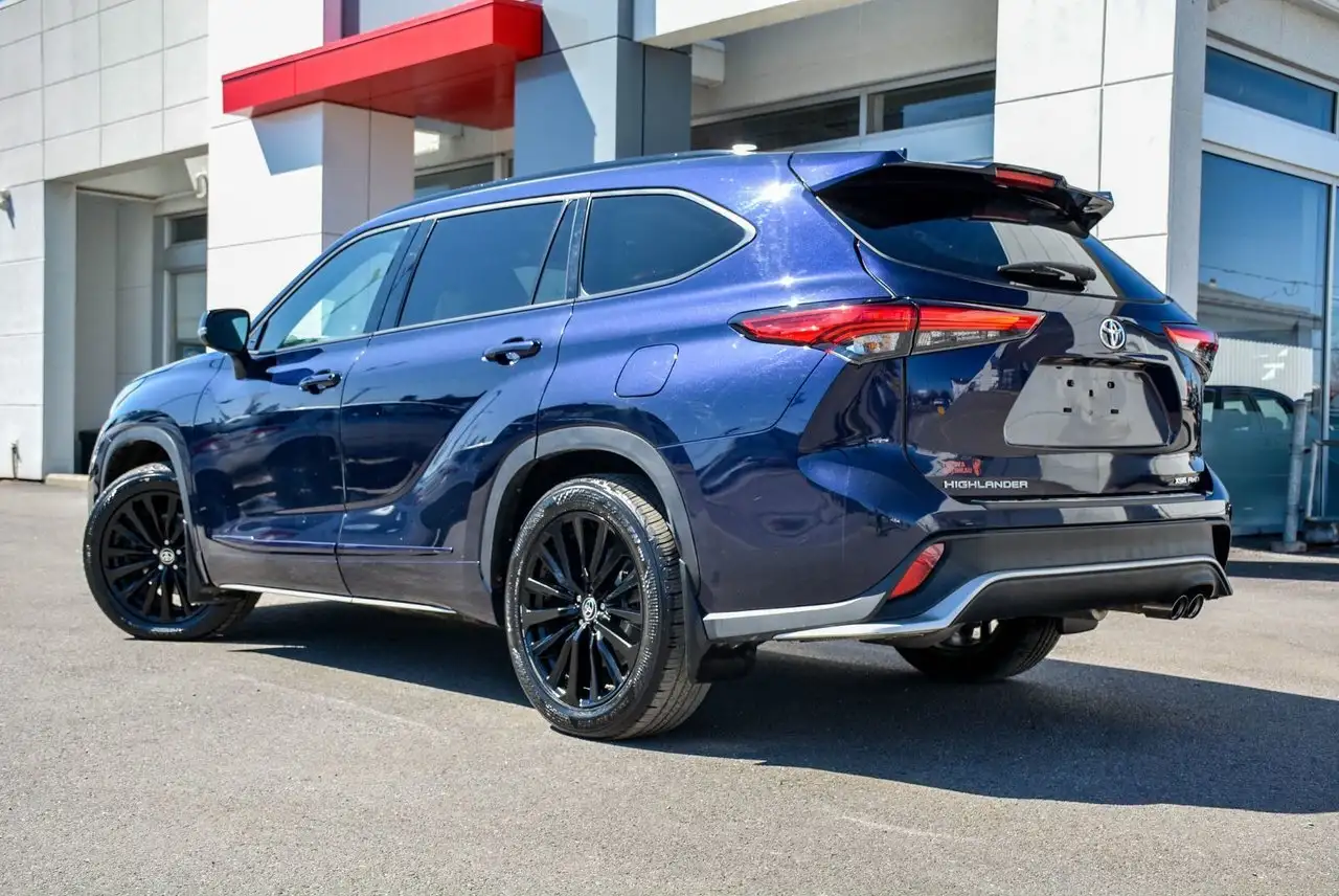 Toyota Highlander снимка Toyota Highlander