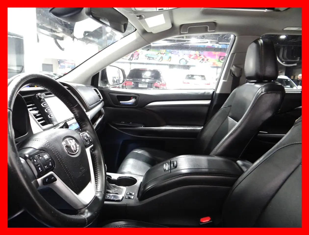 Toyota Highlander снимка Toyota Highlander