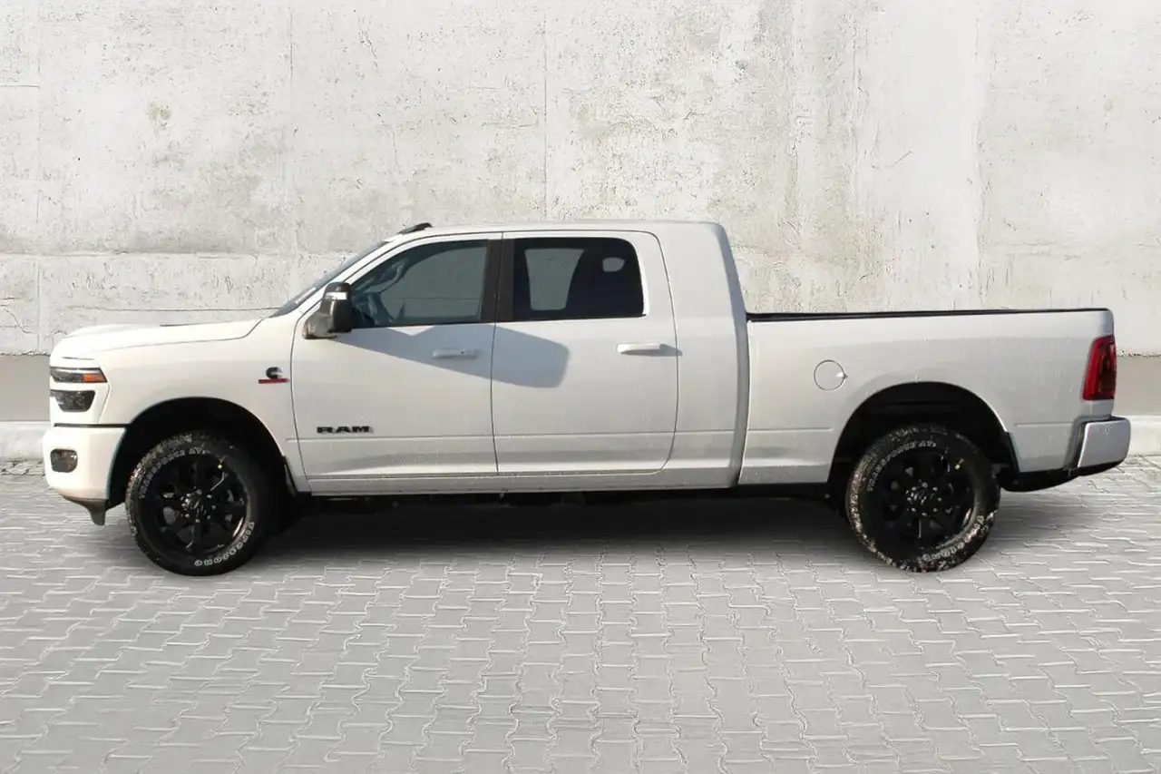 RAM 3500 photo RAM 3500