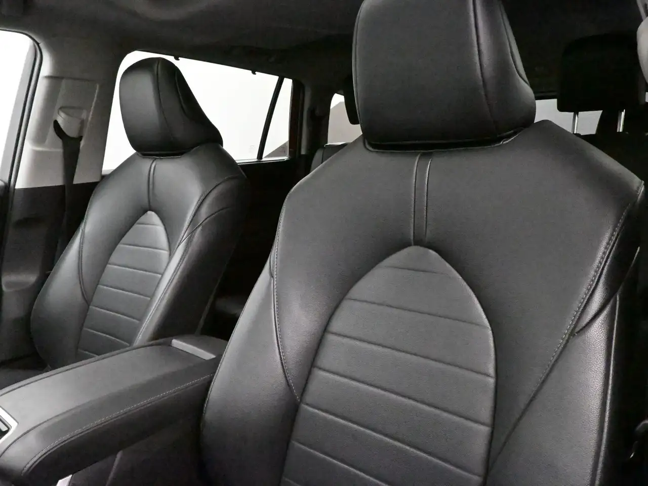 Toyota Highlander снимка Toyota Highlander