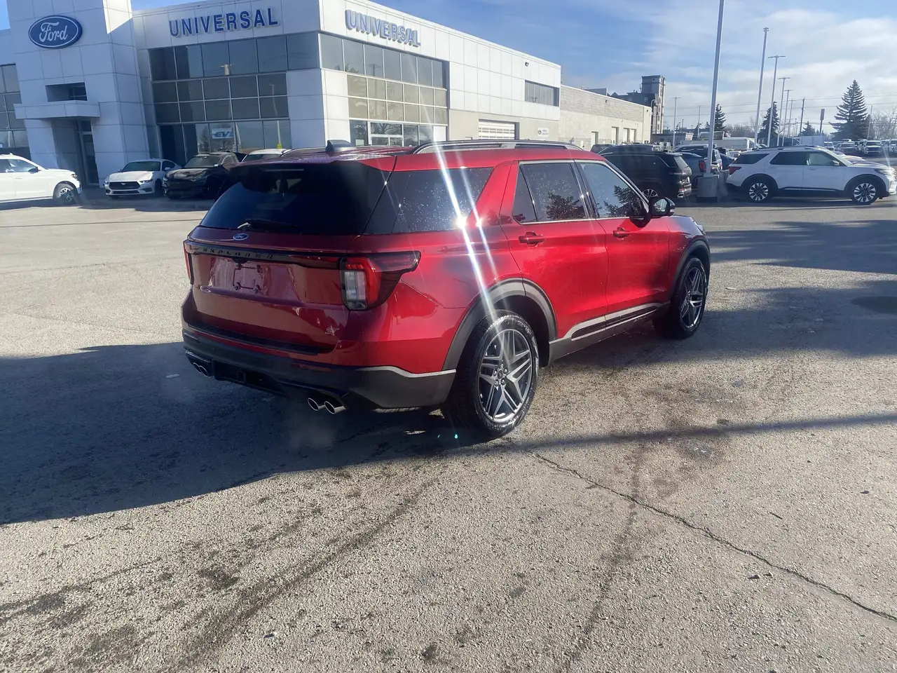 Ford Explorer photo Ford Explorer