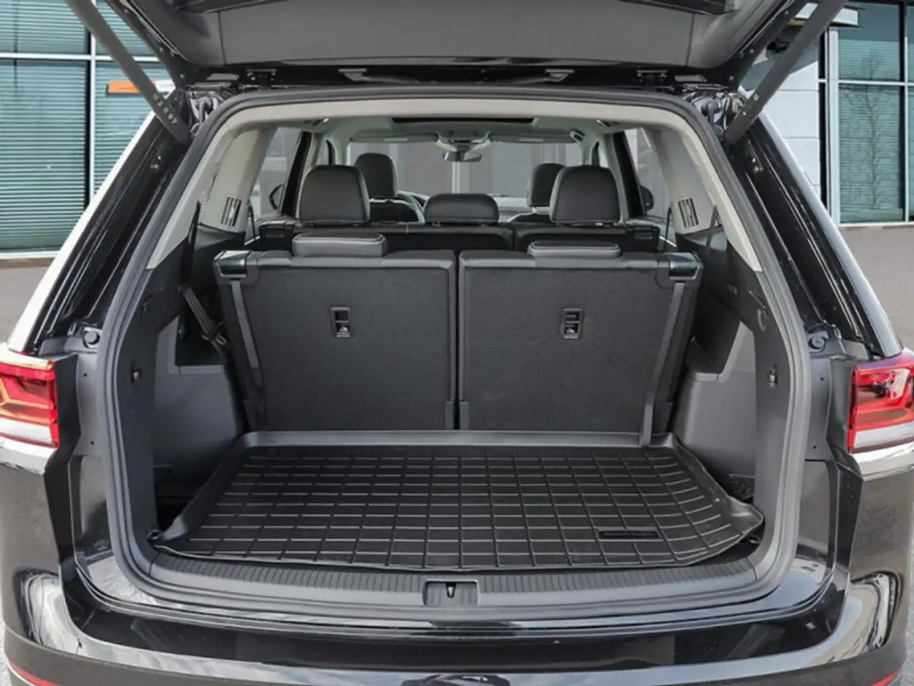 Volkswagen Atlas снимка Volkswagen Atlas