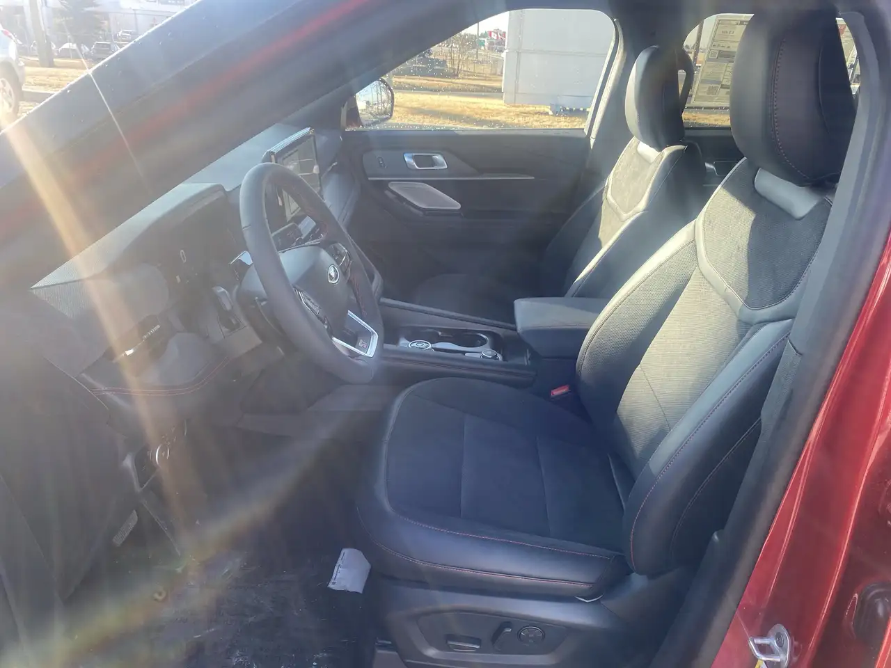 Ford Explorer photo Ford Explorer
