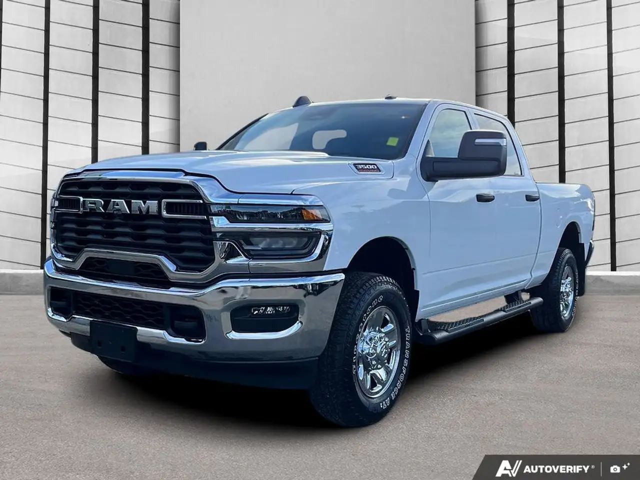 RAM 3500 снимка RAM 3500