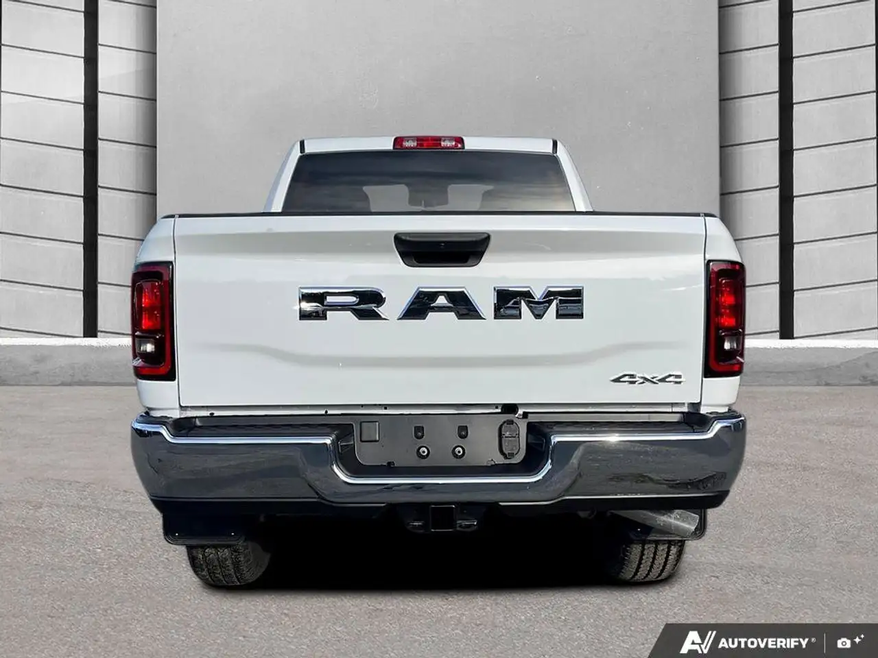 RAM 3500 снимка RAM 3500