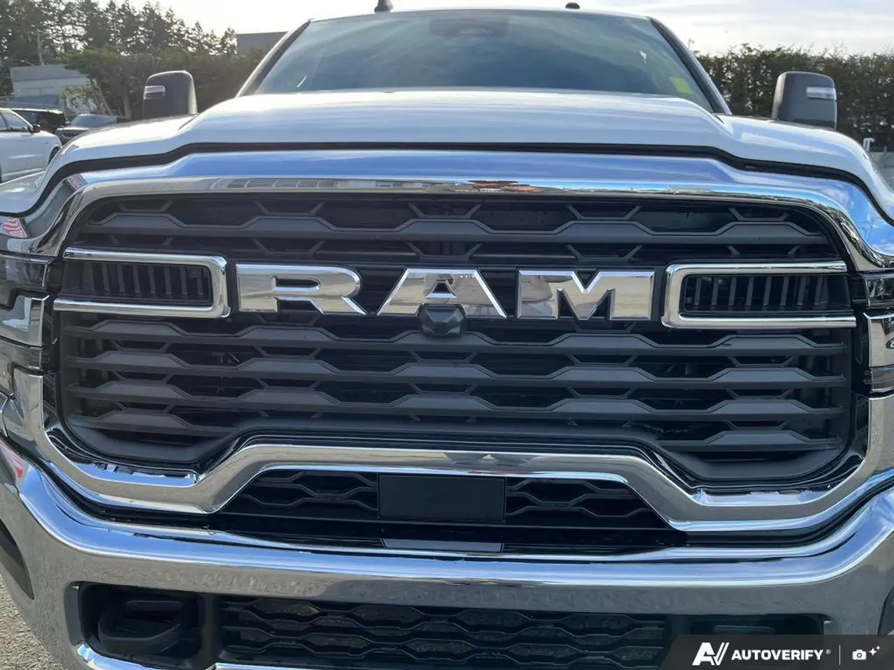 RAM 3500 снимка RAM 3500