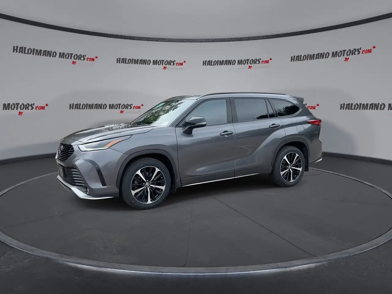 Toyota Highlander снимка Toyota Highlander