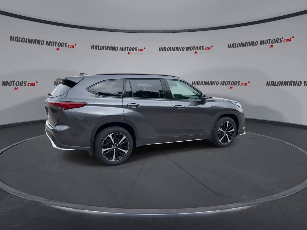 Toyota Highlander снимка Toyota Highlander