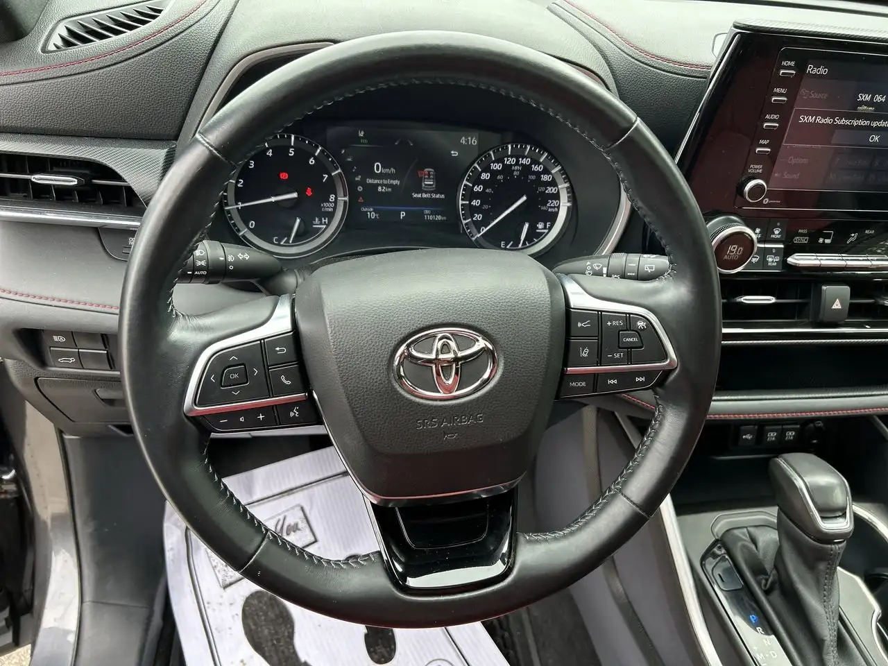 Toyota Highlander снимка Toyota Highlander