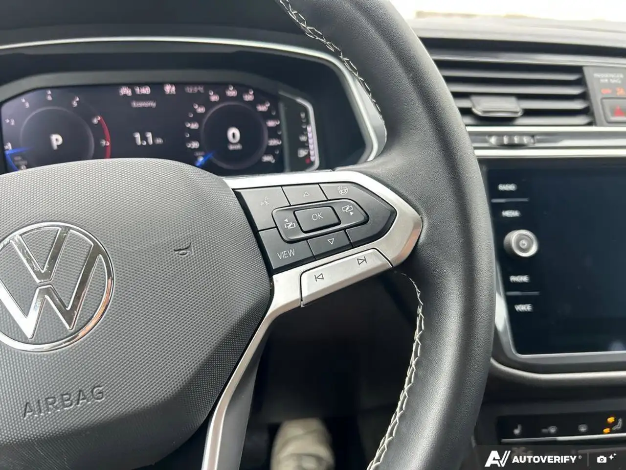 Volkswagen Tiguan снимка Volkswagen Tiguan