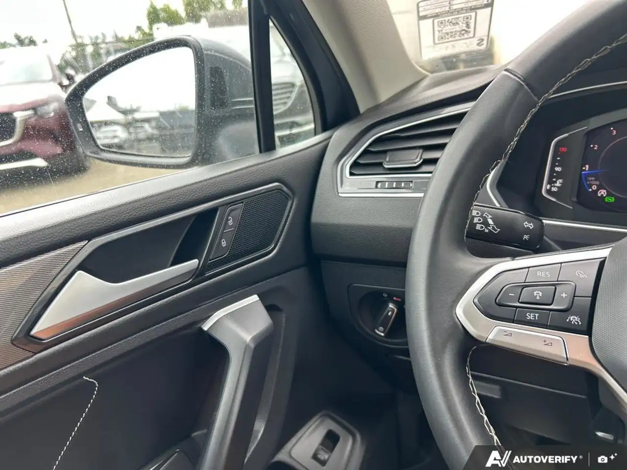 Volkswagen Tiguan снимка Volkswagen Tiguan