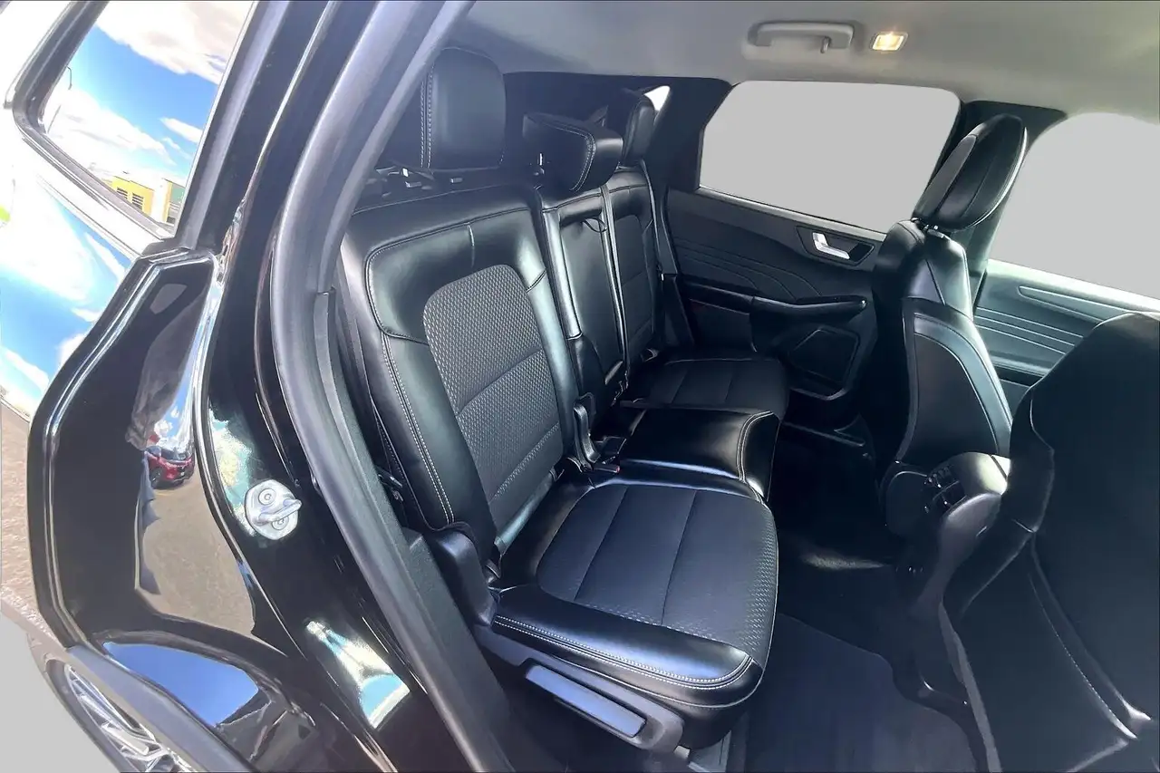 Ford Escape photo Ford Escape