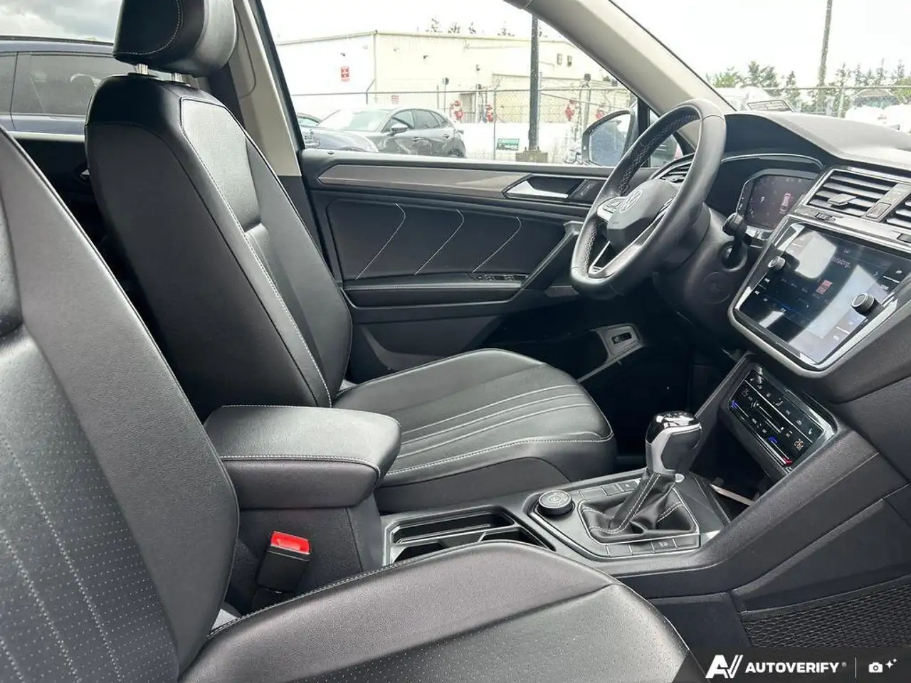 Volkswagen Tiguan снимка Volkswagen Tiguan