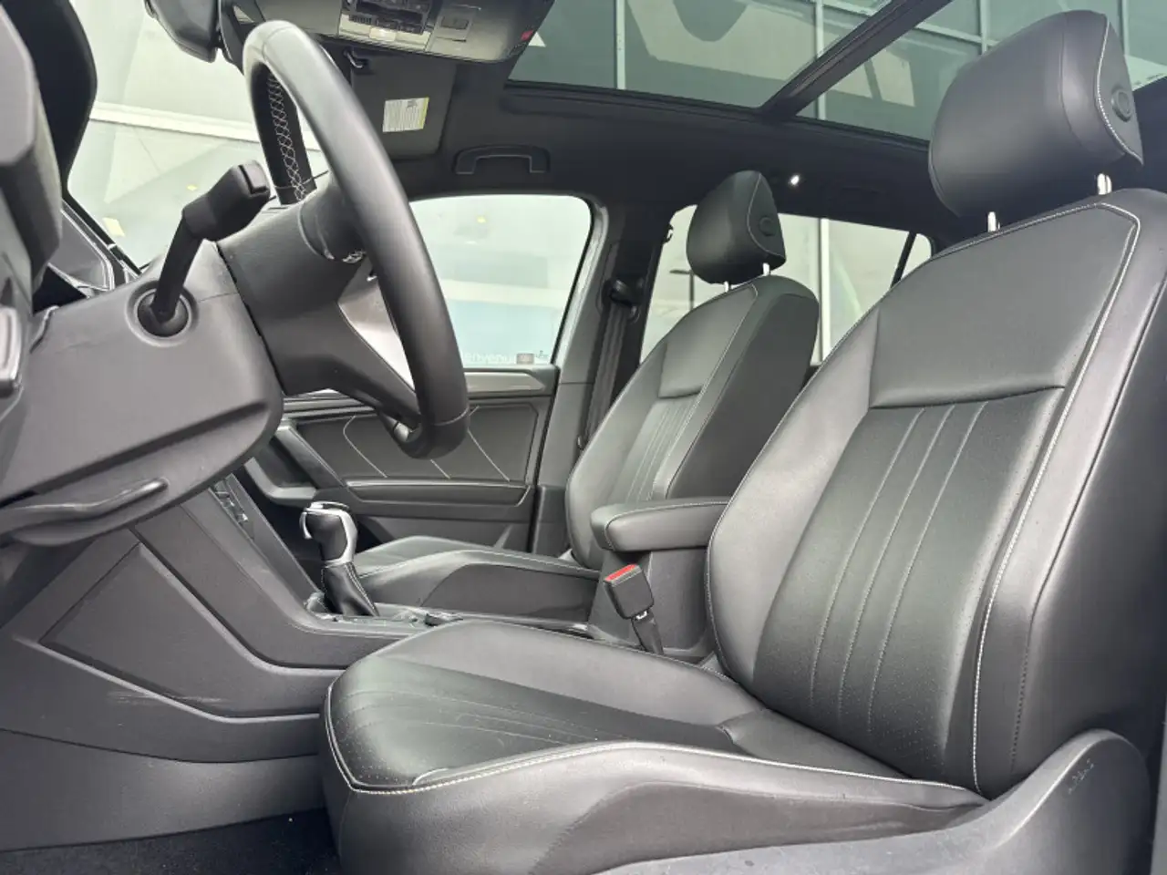Volkswagen Tiguan снимка Volkswagen Tiguan