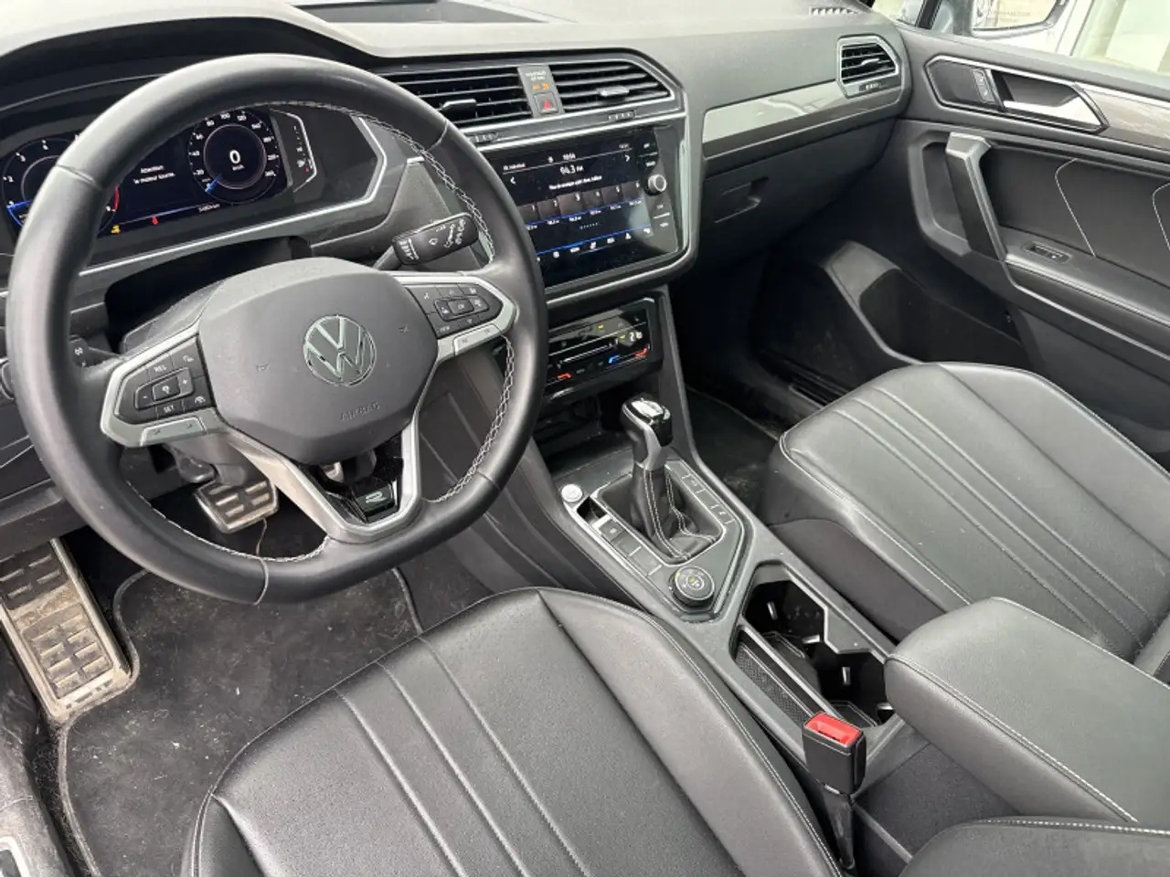 Volkswagen Tiguan снимка Volkswagen Tiguan