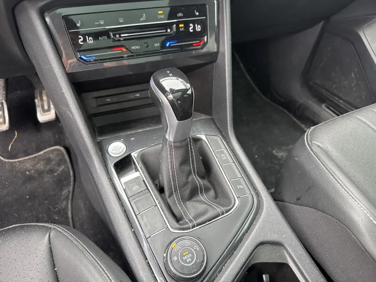 Volkswagen Tiguan снимка Volkswagen Tiguan