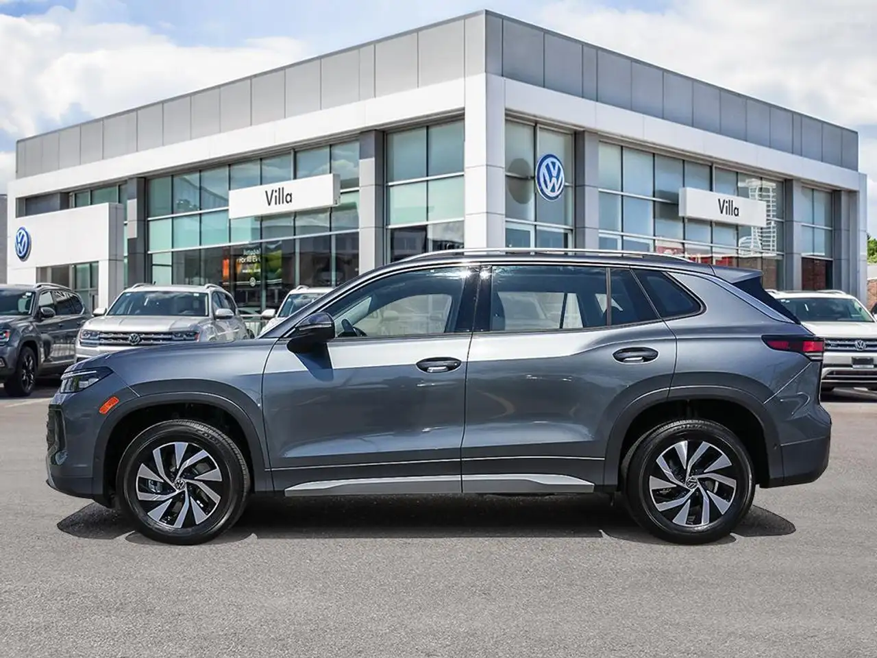 Volkswagen Tiguan снимка Volkswagen Tiguan