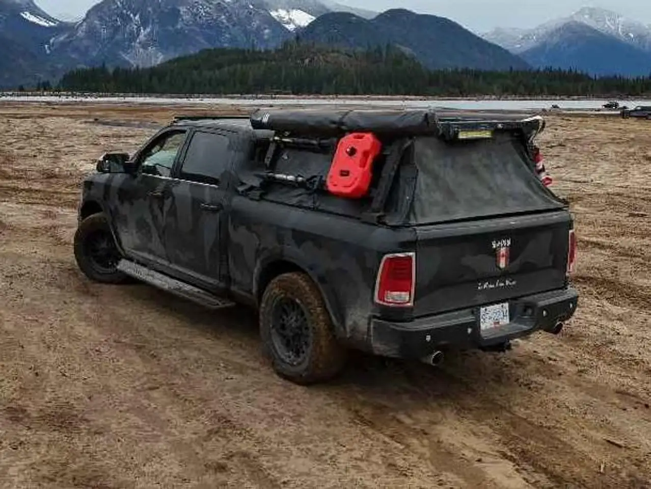 RAM 1500 снимка RAM 1500