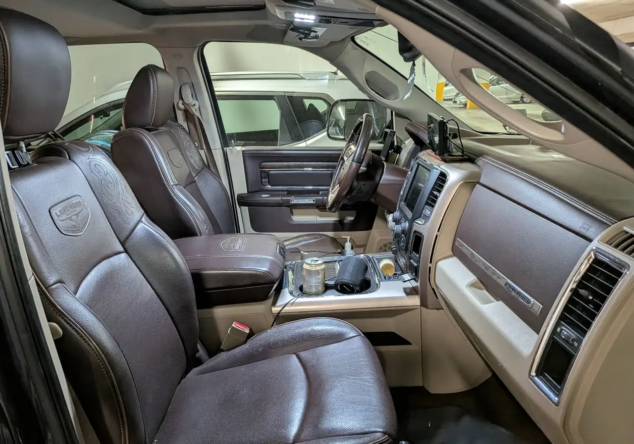 RAM 1500 снимка RAM 1500