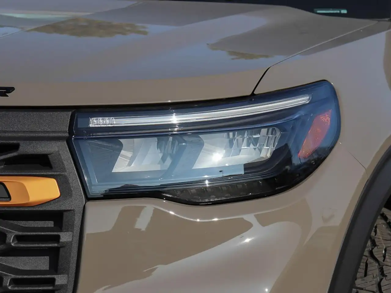 Ford Explorer снимка Ford Explorer