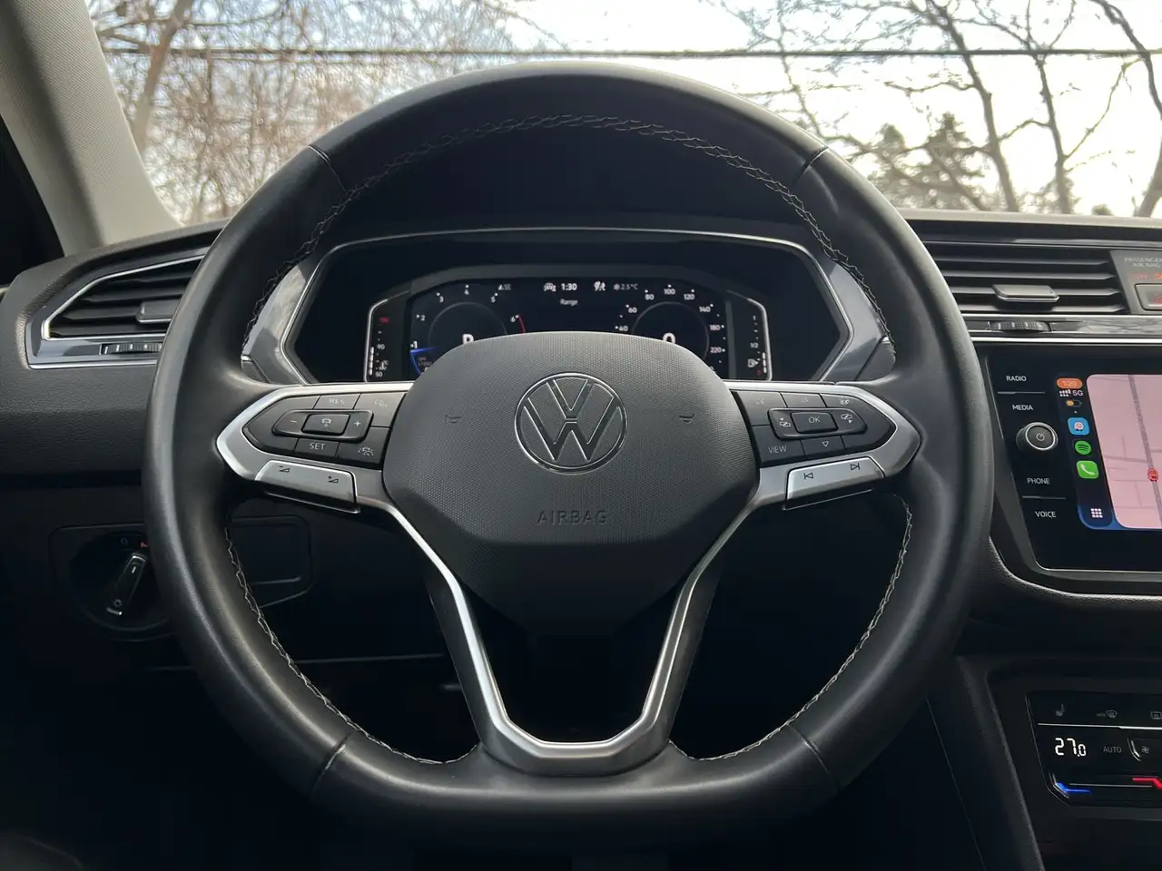 Volkswagen Tiguan photo Volkswagen Tiguan