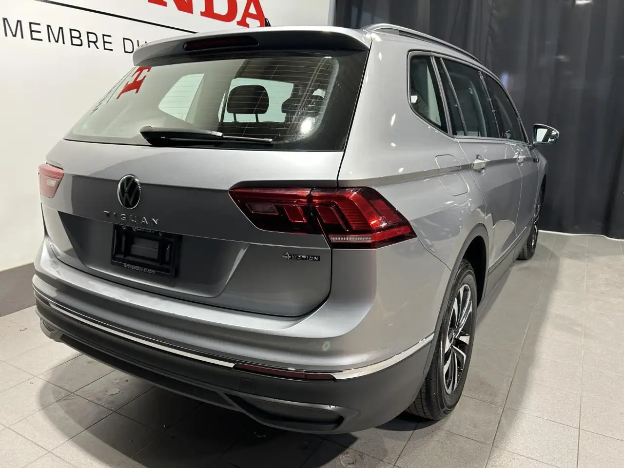 Volkswagen Tiguan снимка Volkswagen Tiguan