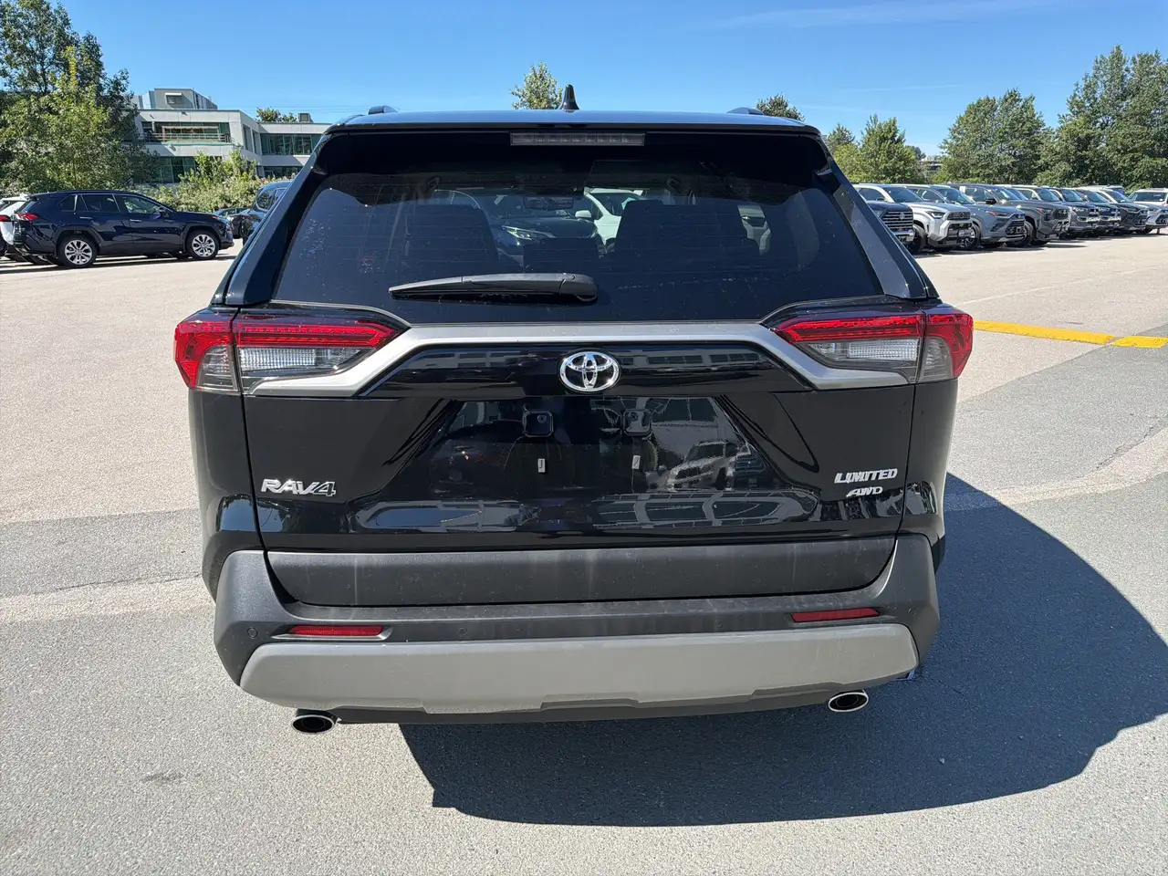 Toyota RAV 4 снимка Toyota RAV 4