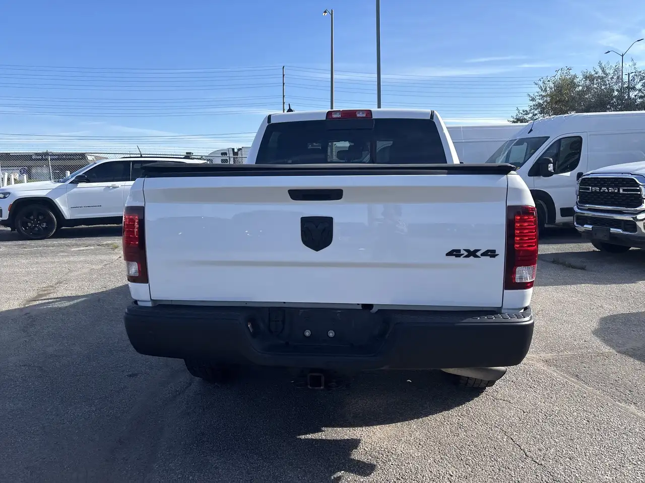 RAM 1500 снимка RAM 1500
